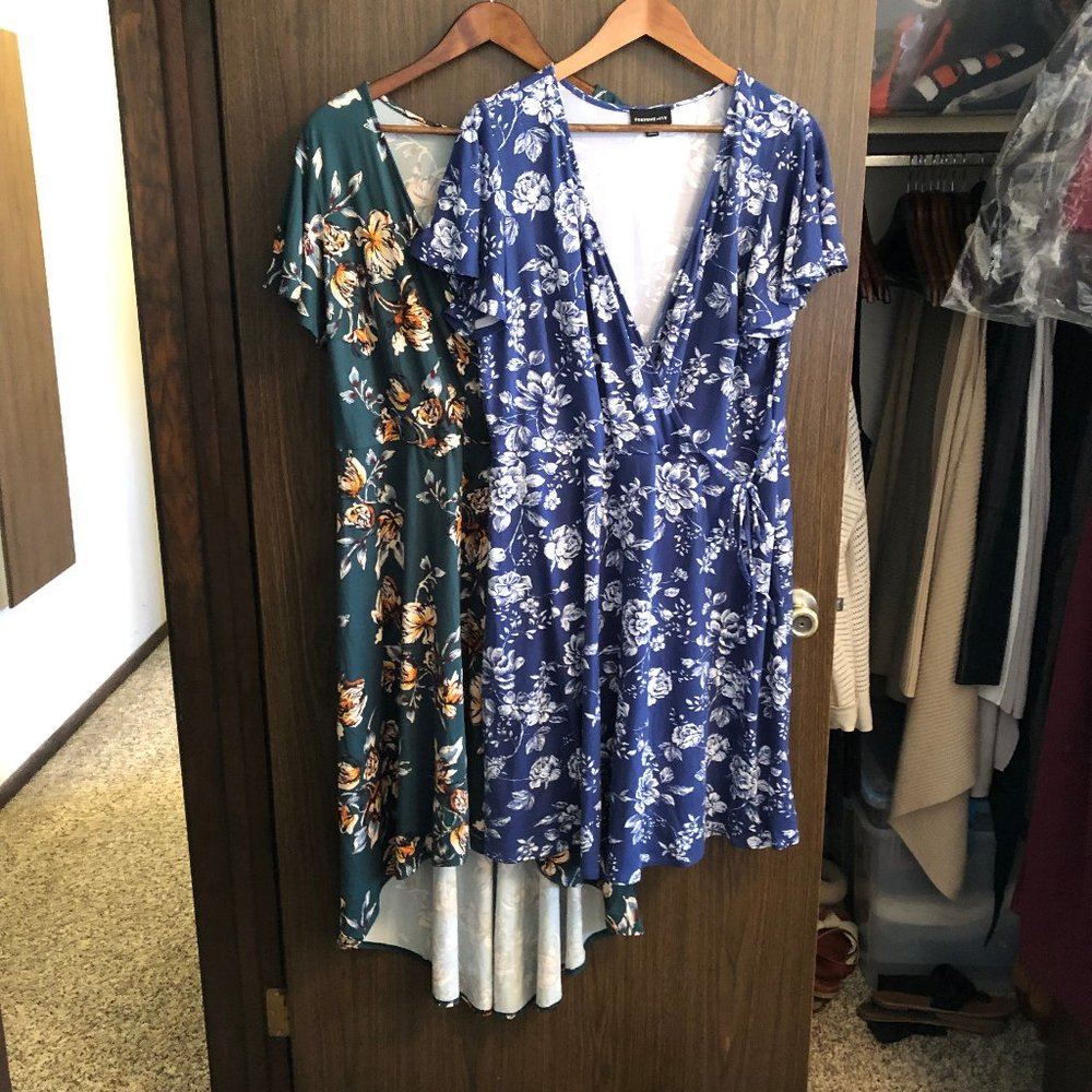 Bundle 2 Dresses - Fortune + Ivy EUC (Size 2X)